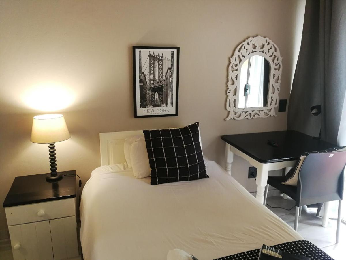 Greenfields Guesthouse & Restaurant Alberton Extérieur photo