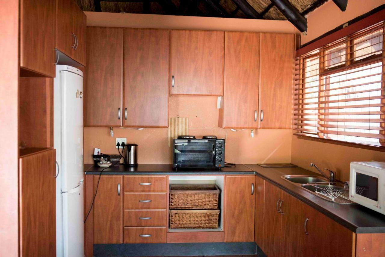 Greenfields Guesthouse & Restaurant Alberton Extérieur photo
