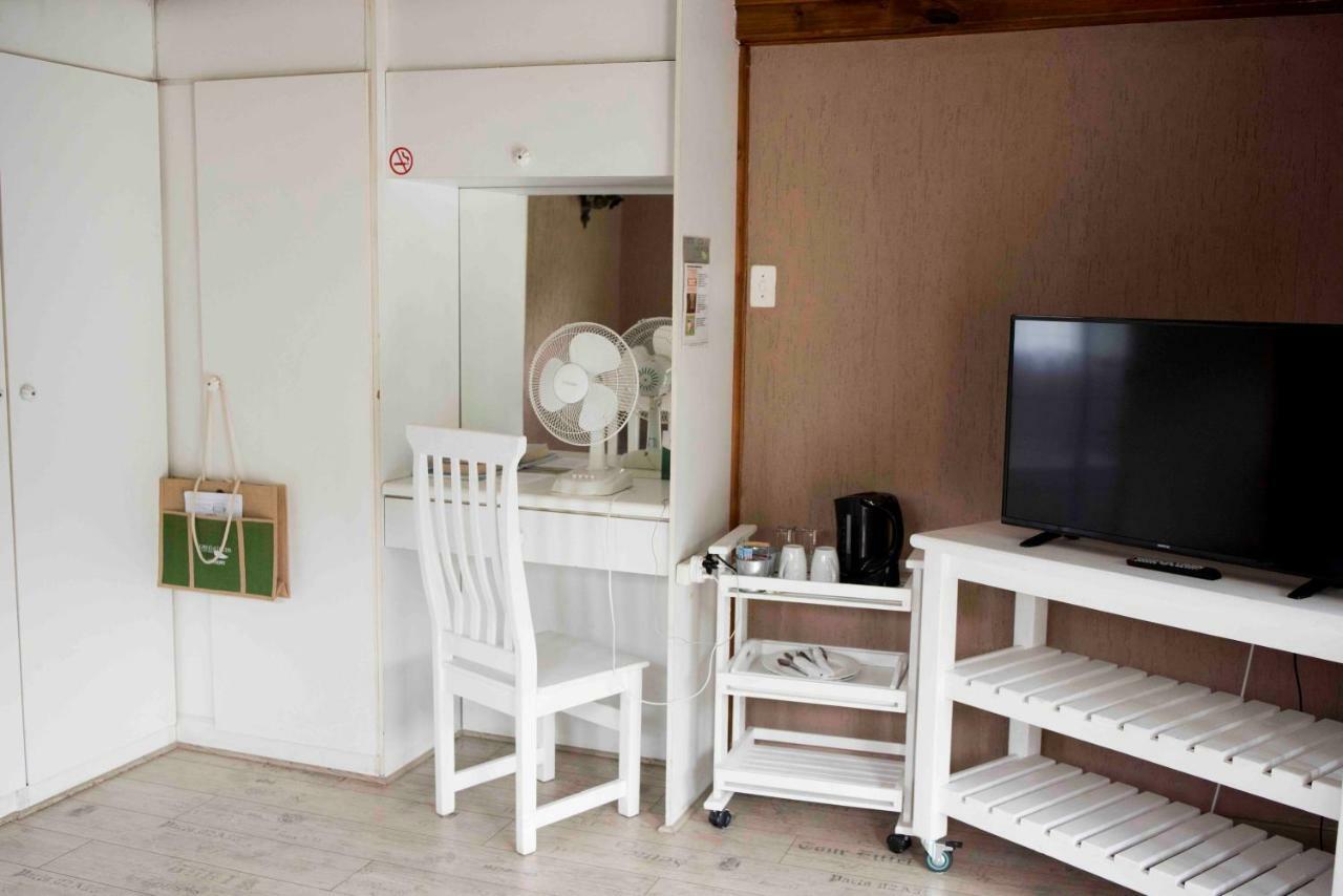 Greenfields Guesthouse & Restaurant Alberton Extérieur photo